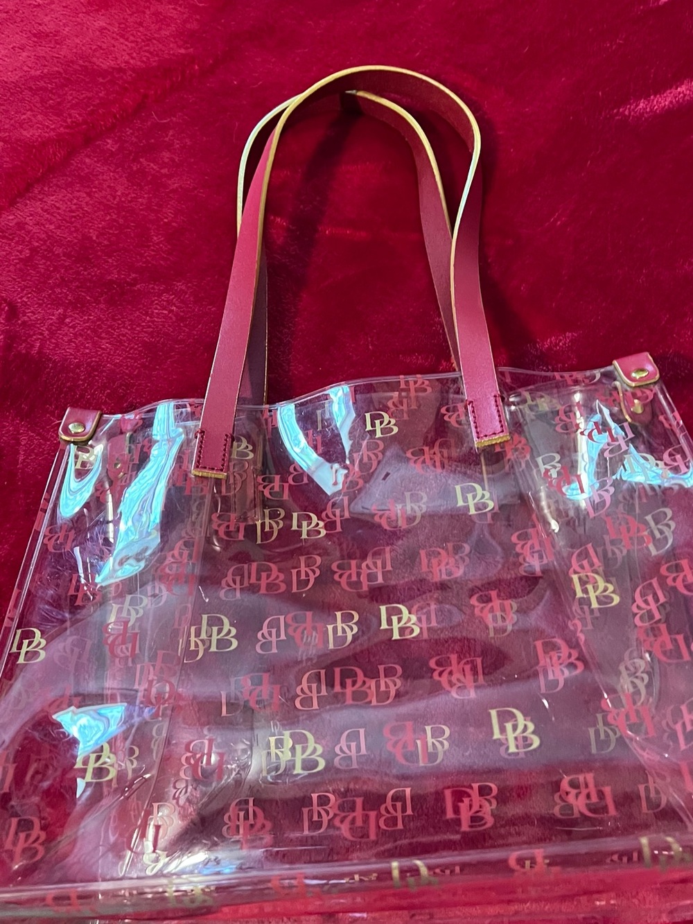 Clear with red and gold DB with red and gold handles - Picture 3 of 4